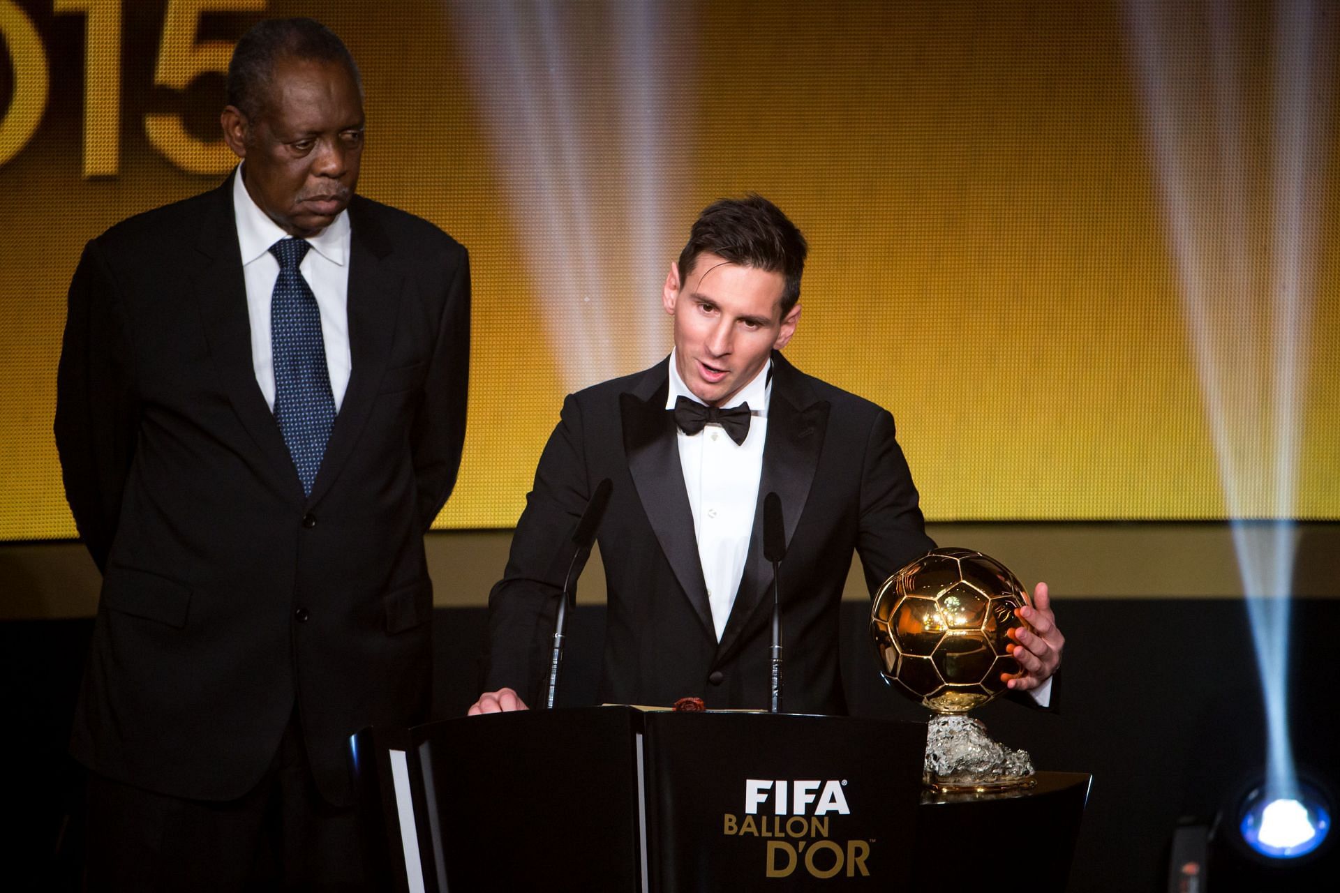 Lionel Messi delivers his acceptance speech during the FIFA Ballon d'Or Gala 2015.